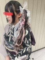 カルム(calm)&nbsp;サイドポニーアレンジ