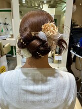 ピエドプールポッシュ(PiED DE POULE POCHE) リボンアレンジ