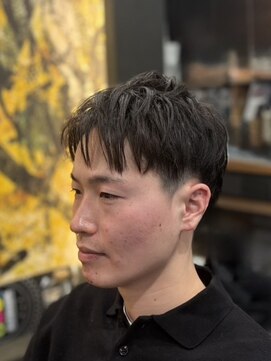 ワズ(W@Z) スパイキーショート（ツーブロック × 刈り上げ）