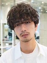テン 心斎橋(tenn.)&nbsp;心斎橋シャドウパーマメンズマッシュウルフカット波巻きパーマ