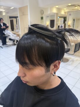 ロカフェローズ 横浜 桜木町(LOCA FELLOWS) メンズ曲がる縮毛矯正