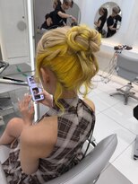 アールプラス 新宿(ar+)&nbsp;【新宿駅/新宿三丁目/ヘアセット/シニヨン/お呼ばれヘア】