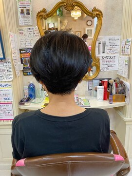 美容室 ティンカーベル ショートヘア