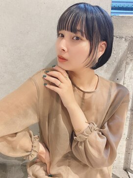 ルービック 和歌山(Rubik's) 小顔に見える大人ショートボブ/インナーカラー