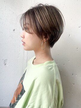 ヘアーワークス ヘルム 渋谷店(HAIR WORKS HELM) [HELM渋谷]抜け感ショートボブ