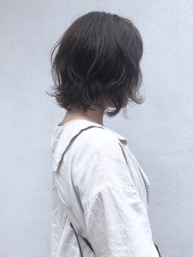 フロート 小阪店(float) ゆるウェーブ_マロンベージュ Aラインボブ かきあげ