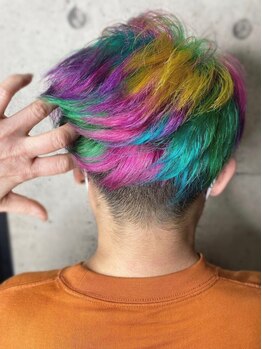 ヘアーメイクアンドネイル スライム(HairMAke&Nail Slime)の写真/【鹿児島では珍しい多彩なカラー剤取扱店】要望や髪質に合わせてカラー剤を選ぶのでなりたい色が叶う♪