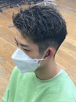 エクシア 西梅田店(EXCIA) 【アップバングが決まる!】束感ツイストショートスタイル