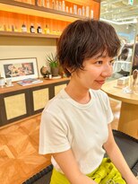 ロスタークラス(ROSTAR class)&nbsp;大人ショート、パーマスタイル