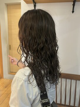 ガーランド (Garland) くるくるおしゃれミディアムパーマ
