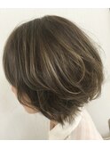 立体感ハイライトのレイヤーボブ