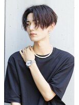 リップス 川崎(LIPPS) 前下がりセンターパート