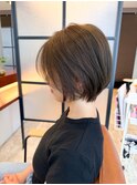 ショートボブ