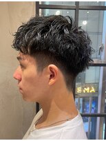 ラナ 新宿(lana)&nbsp;ツイストスパイラルパーマショートレイヤーマッシュツーブロック