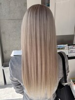ファルベ(Farbe)&nbsp;ホワイトカラー
