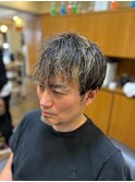 【白髪が目立ちにくい】イケオジ金メッシュカラー