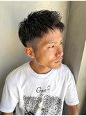 好印象ツーブロックショートフェザーアップビジネスヘア
