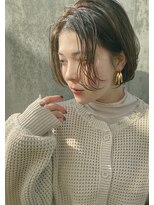 レジュアル(RESSUAL)&nbsp;ミントベージュ ヴェールカラー 毛先カール プラチナアッシュ