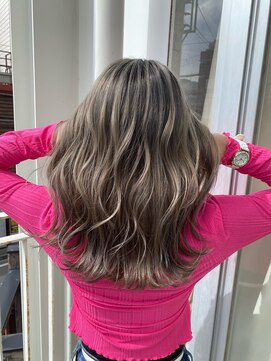 ラフトーキョウセカンド(RAF TOKYO 2nd) シャドールーツバレイヤージュ