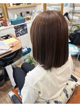 ハウオリ ヘアーワークス(Hauoli hair works) ウルティア修復マグネットカラー×サンドグレージュ