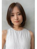 ヌーディカラー/前下がりボブ/小顔ヘア/大人ボブ