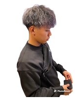 メンズツーブロツイストスパイラルアップバングショートメッシュ