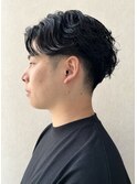 センターパートツイストスパイラルパーマ刈り上げツイストパーマ