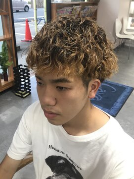 サヴァ(Cava) メンズパーマ