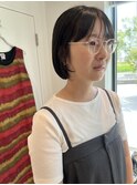 ミニボブ　後れ毛でオシャレに