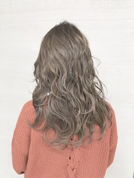 アミ(Ammi) ◆ダブルカラー/レイヤー/イルミナカラー/髪質改善/縮毛矯正