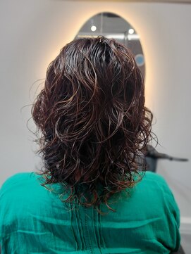 ジールヘアー(GIIL HAIR) ウルフパーマ