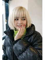 カミナ(KAMINA)&nbsp;透明感たっぷりブロンドボブ