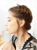 アースオーセンティック 扶桑店(EARTH Authentic)&nbsp;抜け感アレンジで上品スタイル