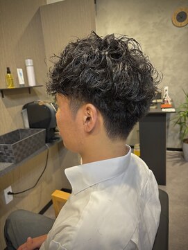 ジンビ(JINBI) メンズマッシュパーマ