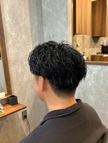ザ クラン バイ ヘッドライト 仙台長町店(THE CLAN by HEADLIGHT) 【人気メンズパーマ】センターパート×緩めツイストスパイラル
