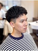 ◆無骨さと抜け感を両立するラフクロップフェード