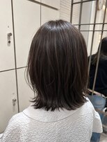 ヴァネッサ(VANESSA)&nbsp;透明感赤み消しグレージュイルミナカラー鶴見渡辺りん