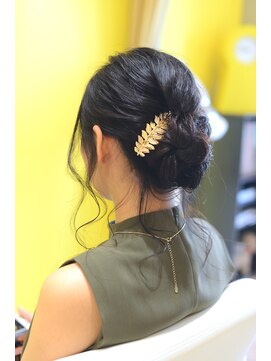 パッチ ヘアー(PATCH HAIR) 大人シニヨン