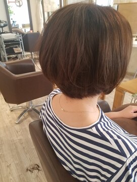 ウィービーパセリ atre川越店(WE BE PARSLEY) ショートボブ 担当 富樫直樹