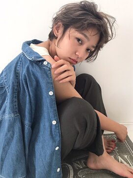 クララ サカエ(CLALA Sakae LA.DONNA group) 艶髪★外国人風アメジストグレー