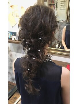 ヘアーワークス アンビエント(Hair works Ambient) ☆アンビ☆ ルーズ編みおろし