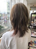 ヘアアンドメイク ムーア(Muuua) ハイライトとインナーカラー