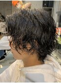 センターパート マッシュウルフ ツイストパーマ