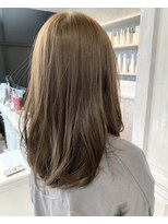 キャアリー(Caary)&nbsp;福山市美容室人気Caaryショコラベージュ／グレージュ