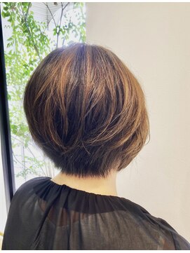 ヘア ナヴォーナ 千代ケ崎店(hair NAVONA) ふんわりハイライト