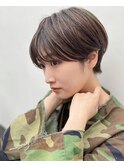ペールベージュ大人ショート、30代、40代〔drop/表参道/青山〕