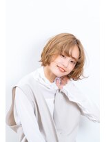 ソワン ド ブランシュ ライフ 八戸ノ里店(Soin de Blanche LIFE)&nbsp;外国人風ダブルカラー　10代/20代