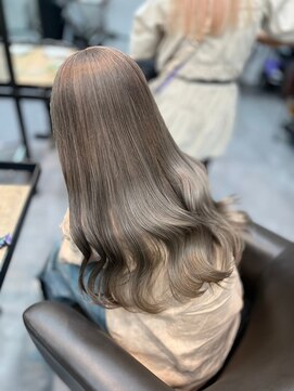 ベレーザ 渋谷(BELEZA) 8066渋谷ブロンドミルクティーアッシュホワイト韓国ワンホンヘア