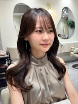 ミズチャーム(Ms.CHARM)&nbsp;小顔に見せるヘア/ネビージュ/ワンレン/顔まわりカット/韓国ヘア