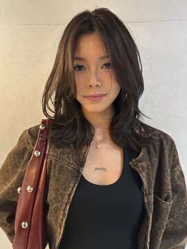 ナループロアポンテ(Nalu pu loa PONTE) ミディアムレイヤー/ボブレイヤー/カーテンバング